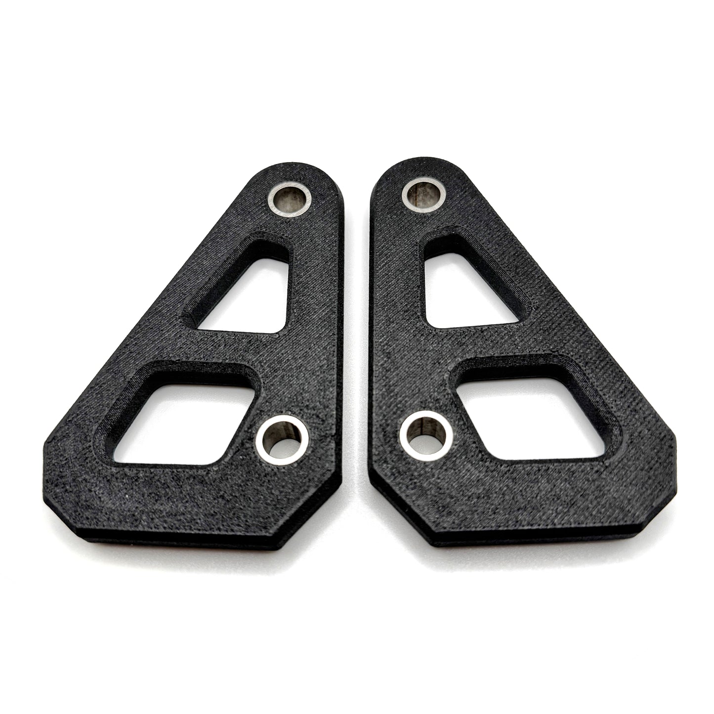 CarryPlate – Gepäckhalter-Platte für Yamaha Tenere 700 | ersetzt Soziusfußrasten