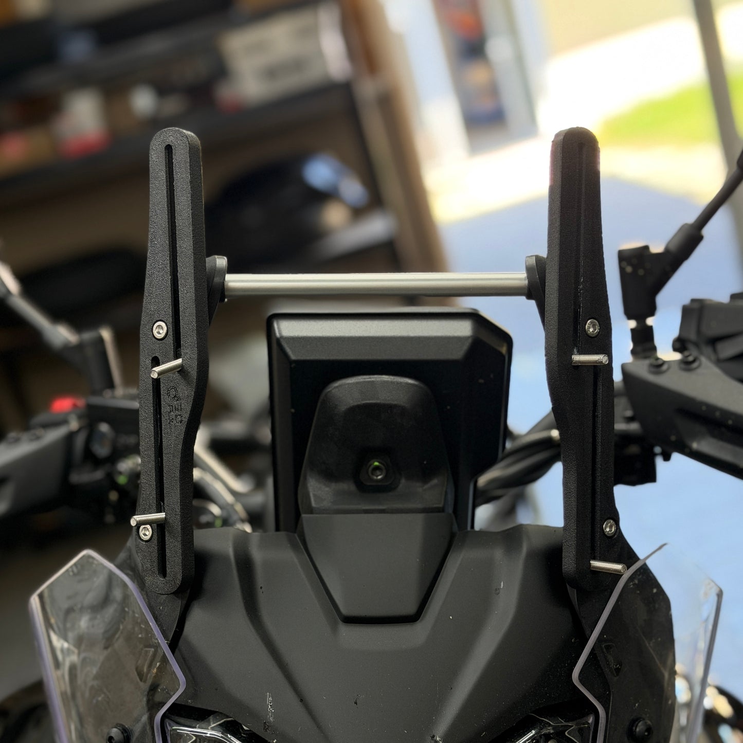 Yamaha Tenere 700 World Raid 2026 - Scheibenverstellung Windschild Verstellung